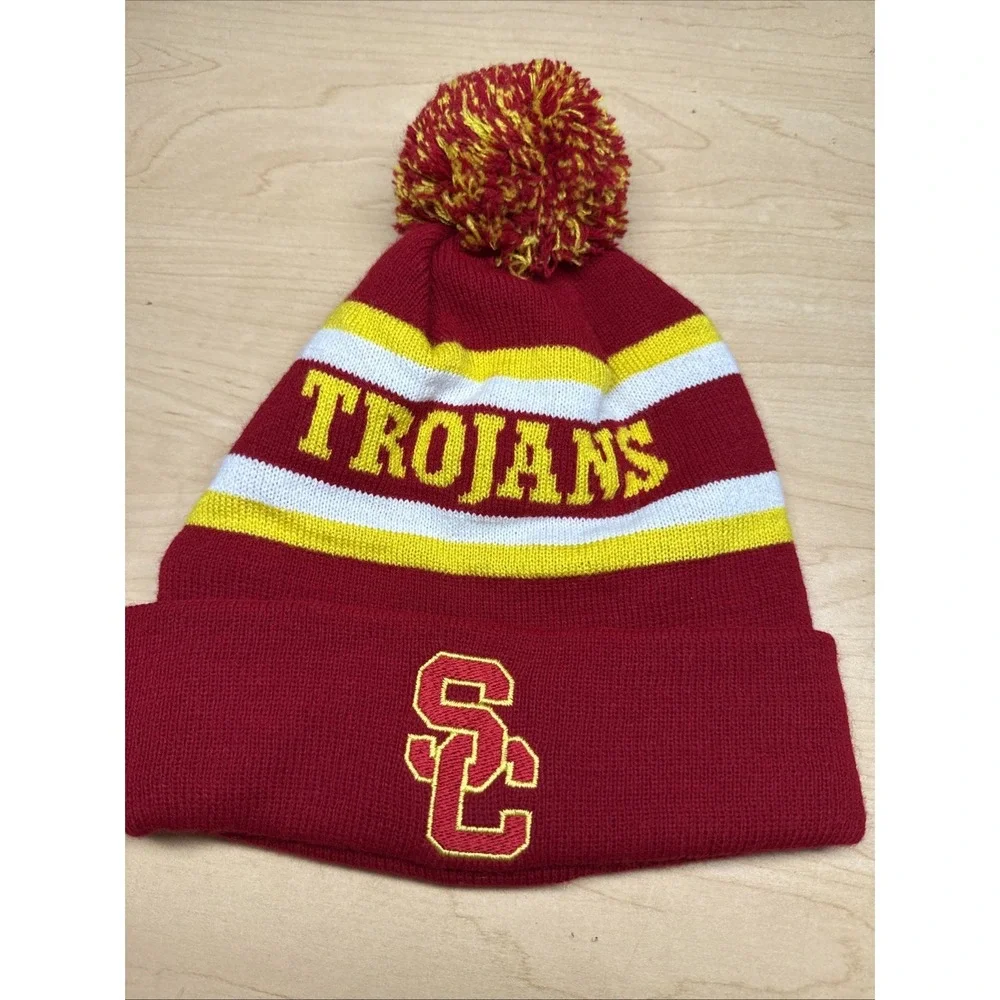 USC Trojans Fight On Knit Beanie Pom Hat Red White Yellow